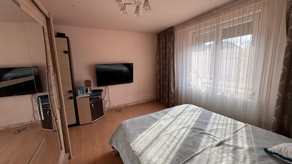 Casa de vânzare în zona Calea Sagului - Poză 15