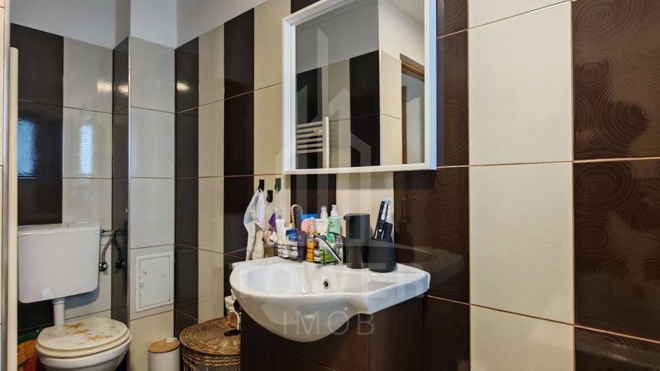 Apartament 3 camere de vanzare modern zona Tilisca - Poză 13