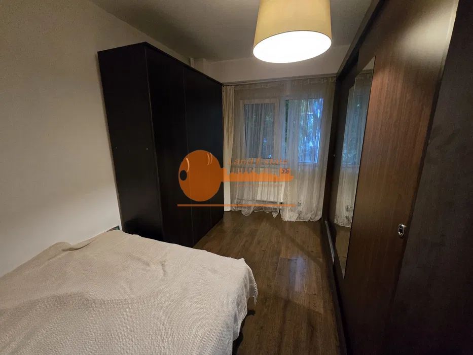 Apartament de 3 camere in zona Sebastian - Poză 6