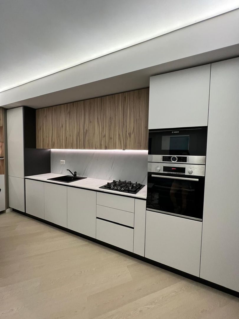 Apartament 3 camere cu parcare subterana | Cortina North - Poză 2