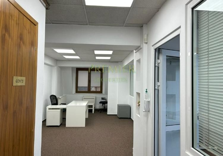 SPATIU DE BIROURI | 195 MP | AVIATORILOR | HERASTRAU | MOBILAT SI UTILAT | - Poză 8