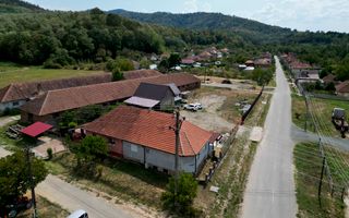 Casă tip duplex cu teren generos în Dezna - Poză 16