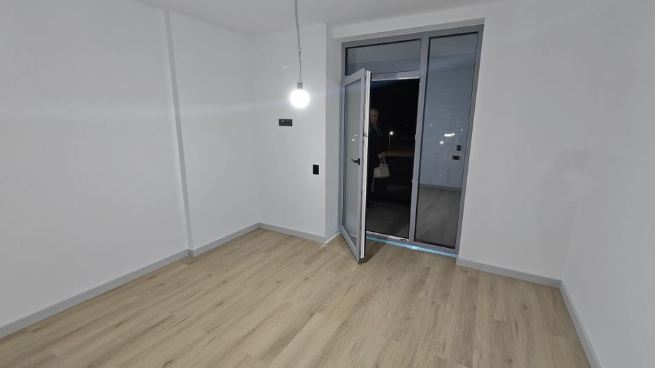 Apartament 3 camere lux la prima inchiriere - Poză 5