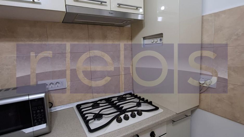 VANZARE APARTAMENT 2 CAMERE + LOC PARCARE SALAJAN 53MP CENTRALA PROPRIE - Poză 8
