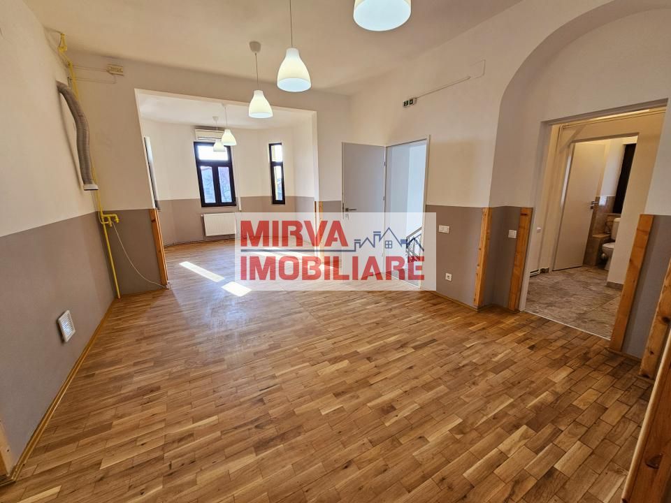 🏢 Spațiu de birouri – 5 camere, 3 băi – Etaj 1 vilă, Zona Centrală - Poză 2