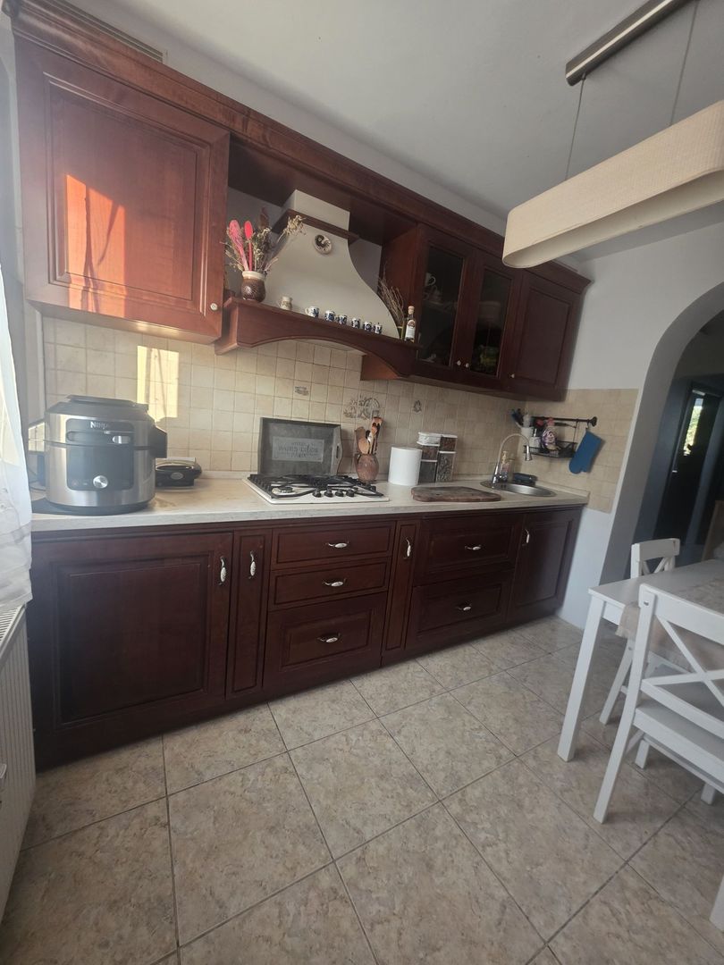 Apartament 3 camere decomandat, modern, Titan, etaj 4 din 4, balcon - Poză 3