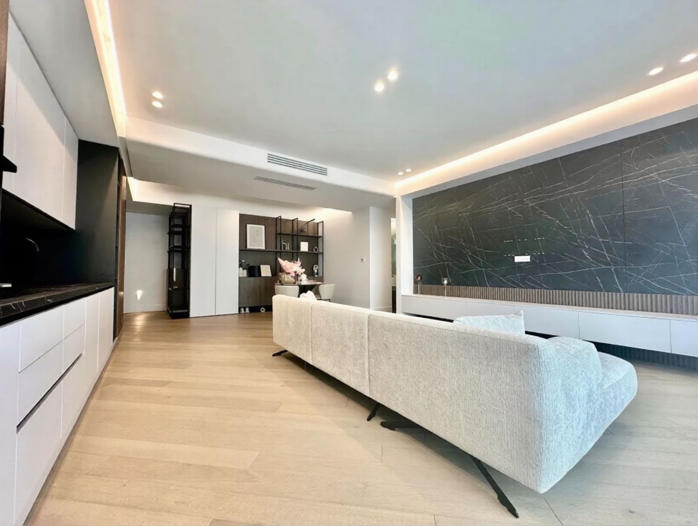 Apartament exclusivist 3 camere I Iancu Nicolae I 2 locuri de parcare - Poză 7