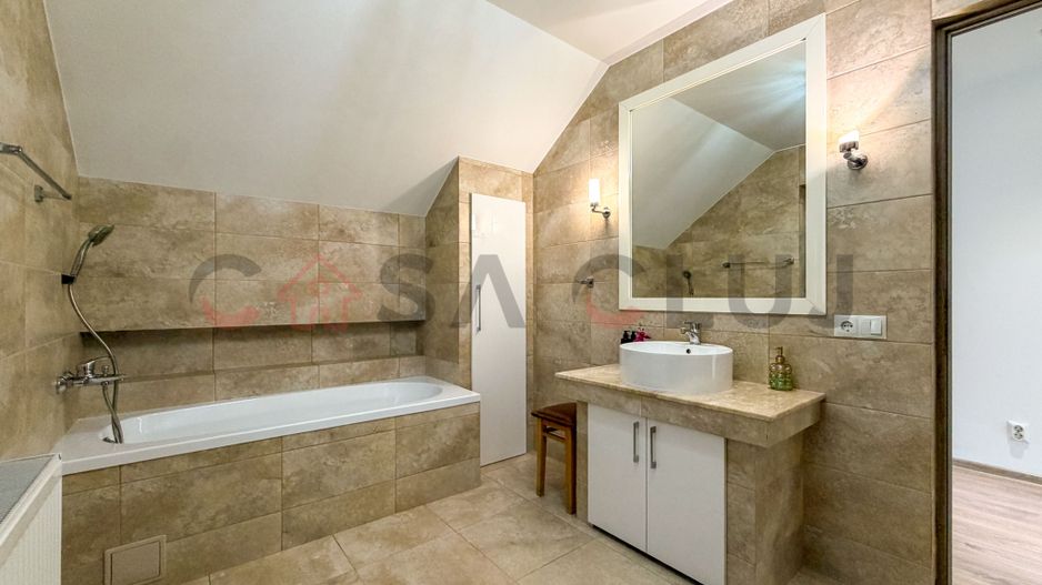Casa individuală cu teren de 1400 mp, Salicea - Poză 14