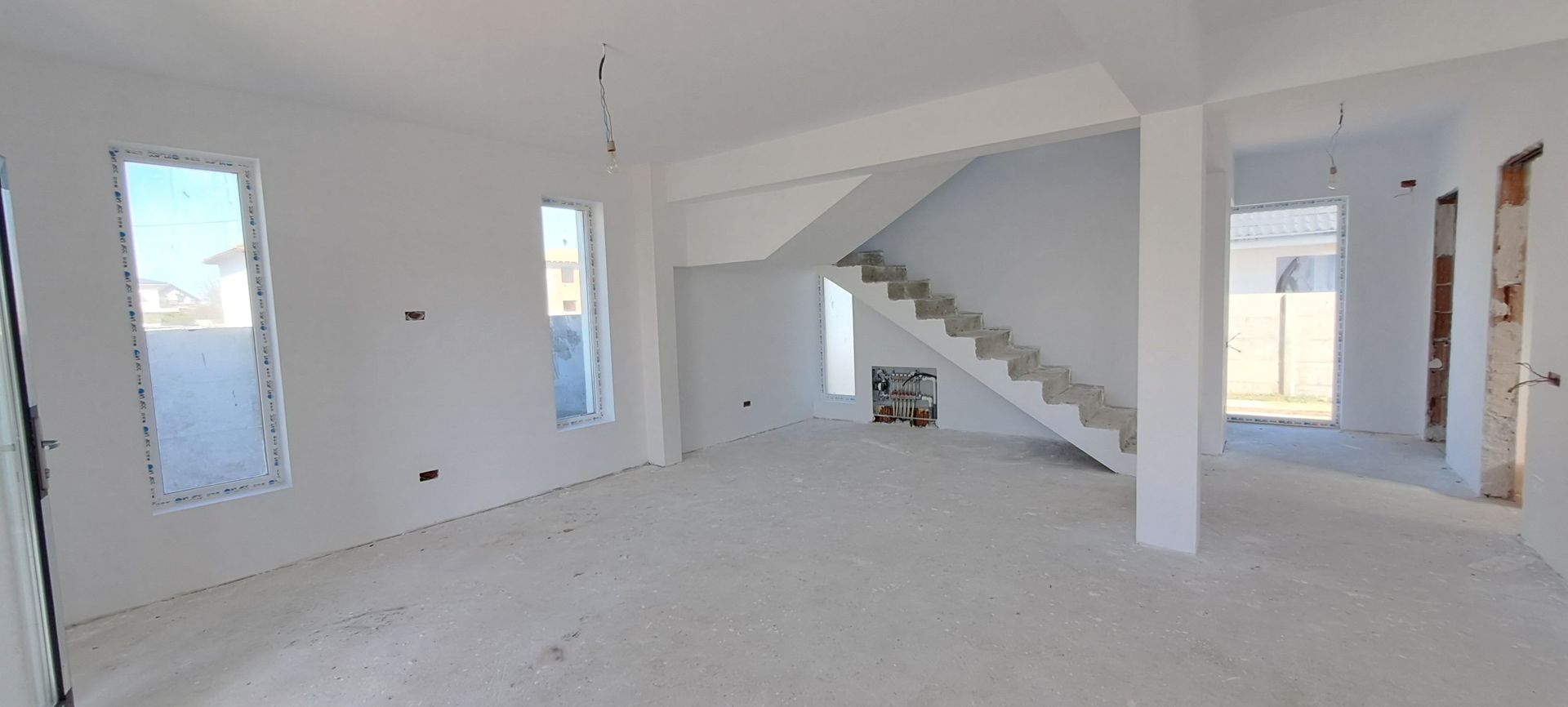 Casa / Vila individuala Dragomiresti Deal, cu utilitati, statii STB - Poză 4