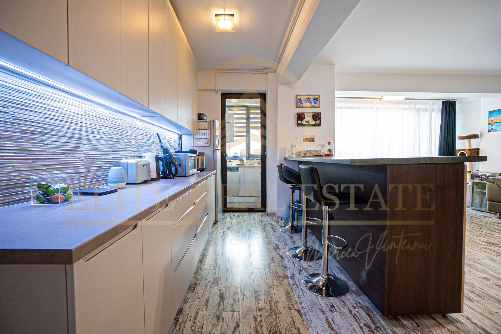 Tomis Plus – Building Stefan – 3 camere la cheie, 93 mp utili, etaj 2! - Poză 6