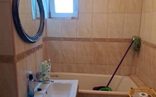 Apartament cu 4 camere de inchiriat in Cantemir - Poză 5