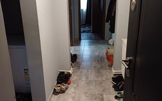 Apartament de vânzare în Miroslava, zona centrală - Poză 4