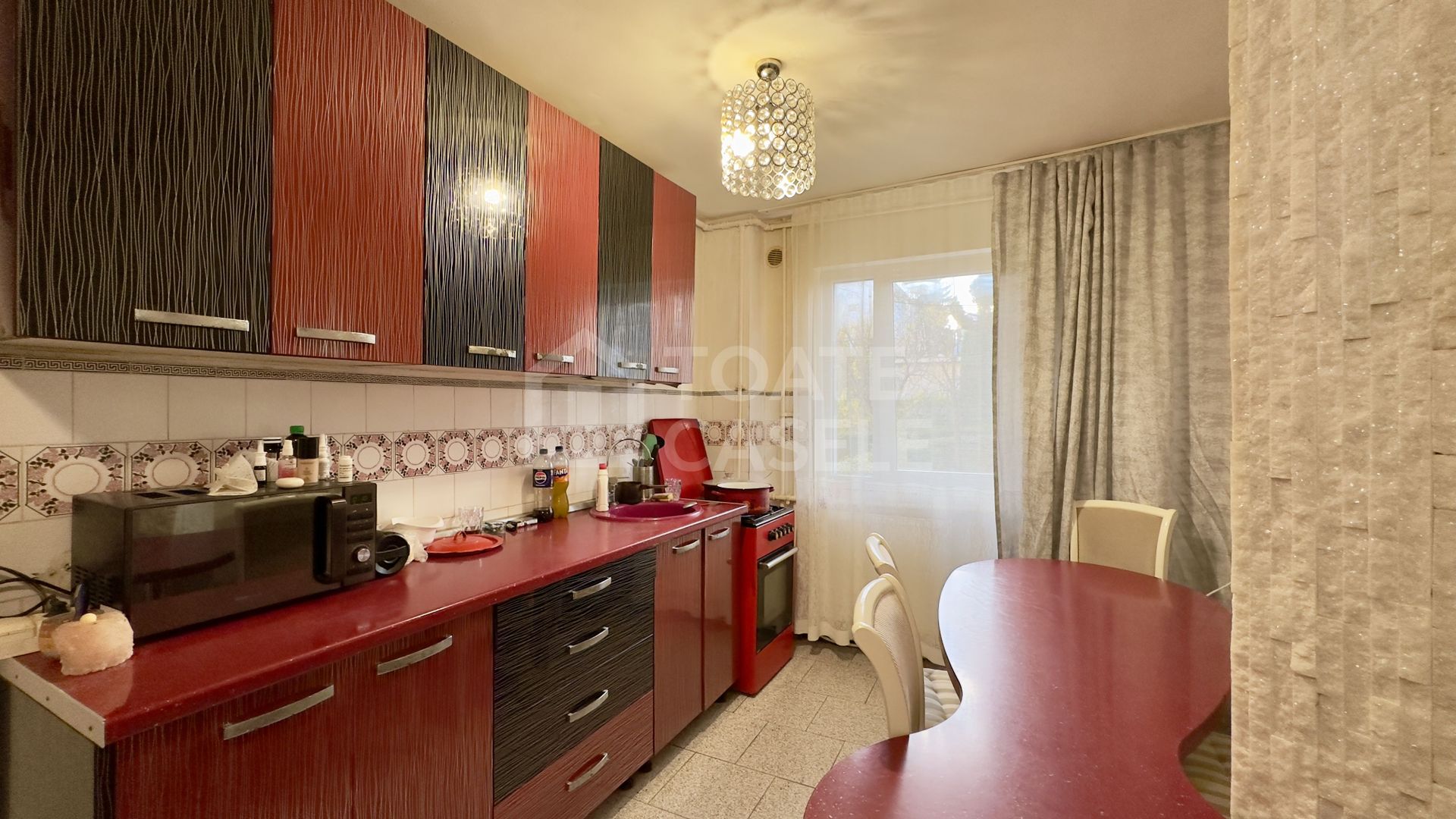 Apartament cu 3 camere, parter înalt, zona Diana – Gheorgheni - Poză 1