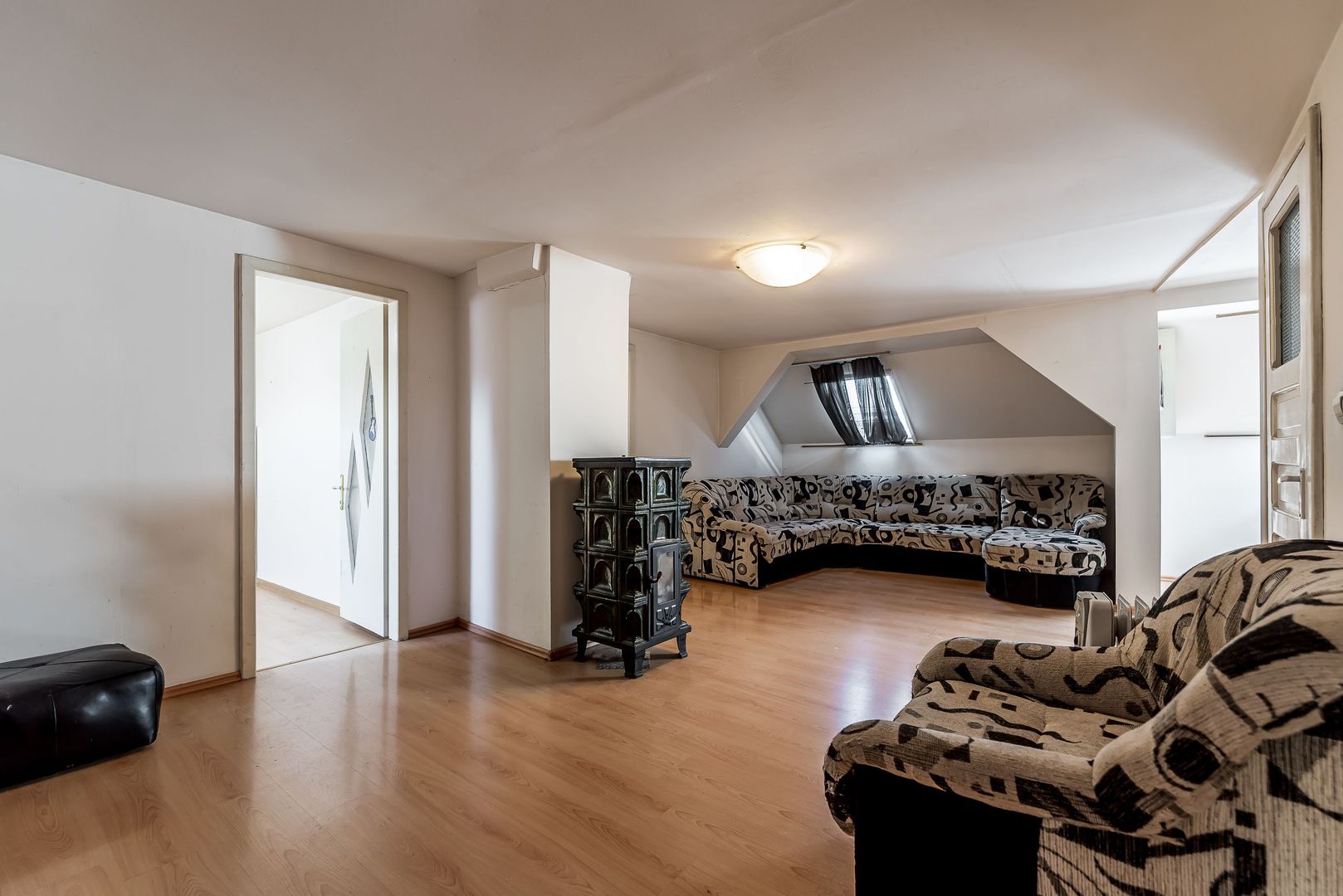 Locuință și Business pe Str. L. Blaga, Arad, Spațiu + Apartament - Poză 9