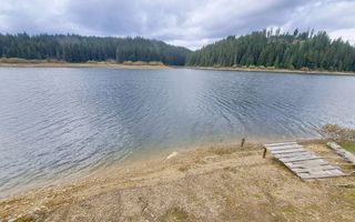 Proprietate unica! Teren generos cu iesire la lac! - Poză 12