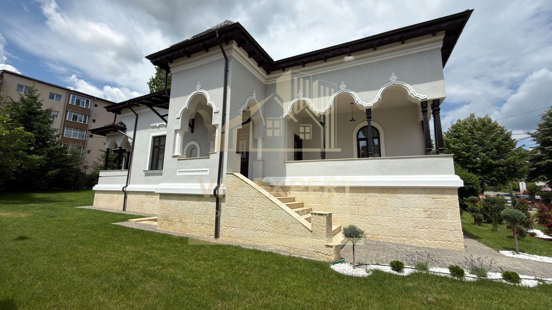 CASA OLARU – Un Secol de Istorie, Restaurat la Standardele Anului 2026 CAMPULUNG ARGEȘ - Poză 4