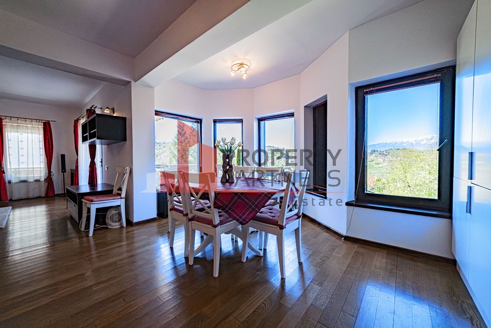 Vila de vacanță în Bran - Poză 13