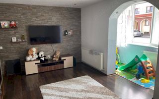 Ap 2 camere decomandat - zona Tractorul - Poză 4