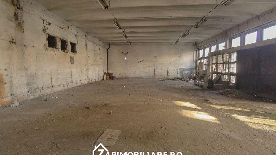 Cladire 3 nivele 529 mp utili - zona Poli 2 - - Poză 1