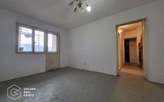 Apartament 4 camere, decomandat, oras Lipova - Poză 1