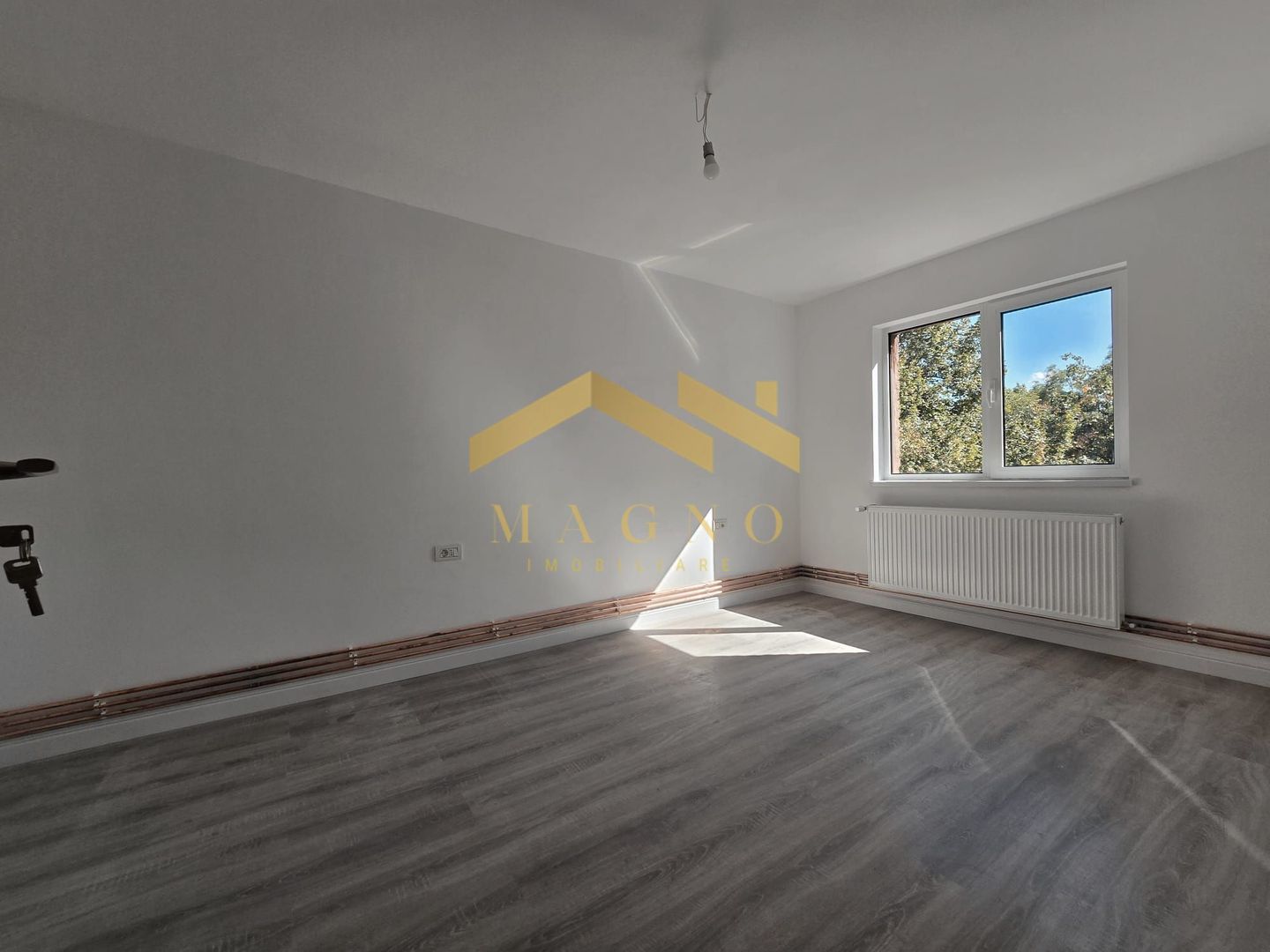 Apartament cu 4 camere de vanzare, Zona Malul Muresului/Praporgescu - Poză 9