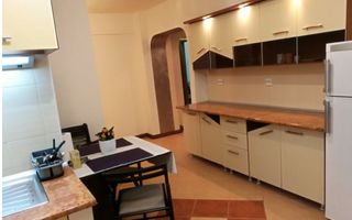 Apartament 3 camere Ultracentral - Centru Civic - Poză 3