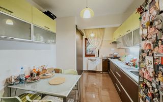 Vila cu 4 camere in Pipera in complex securizat - Poză 13