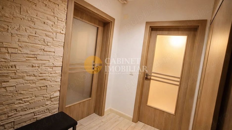 2 Camere, Renovat Premium – Zona Podu Roș - Poză 4