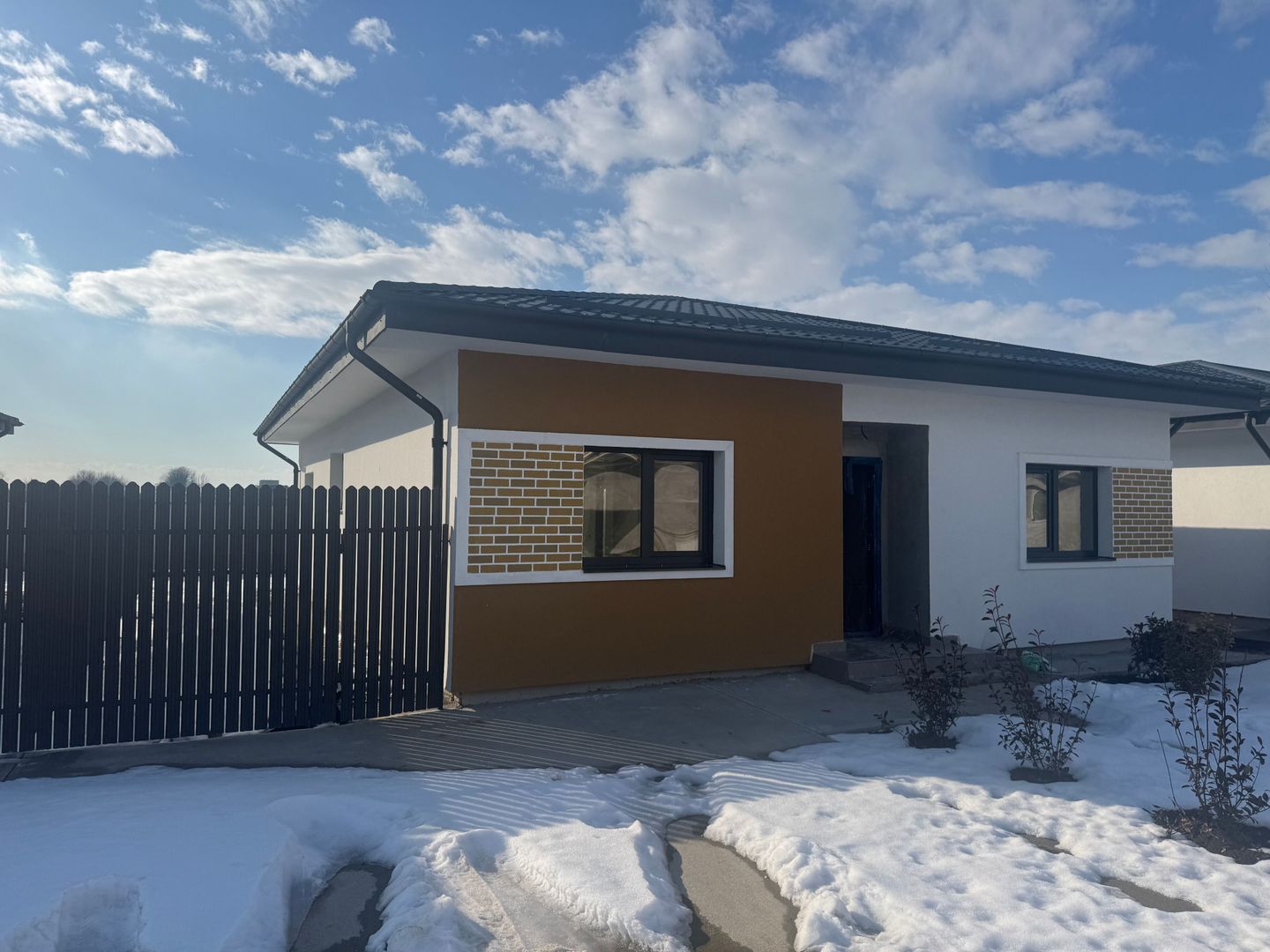 Case Napoletane Tunari , curte 400m, 0% COMISION - Poză 2