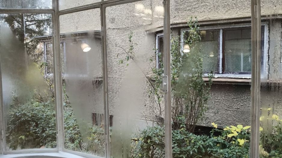 De vanzare apartament 3 camere in vila, in Cotroceni - Poză 8