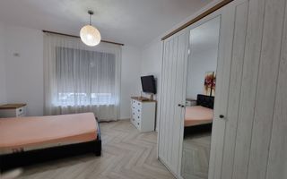 Apartament 3 camere de închiriat în zona Cazino Mamaia (pe partea cu l - Poză 9