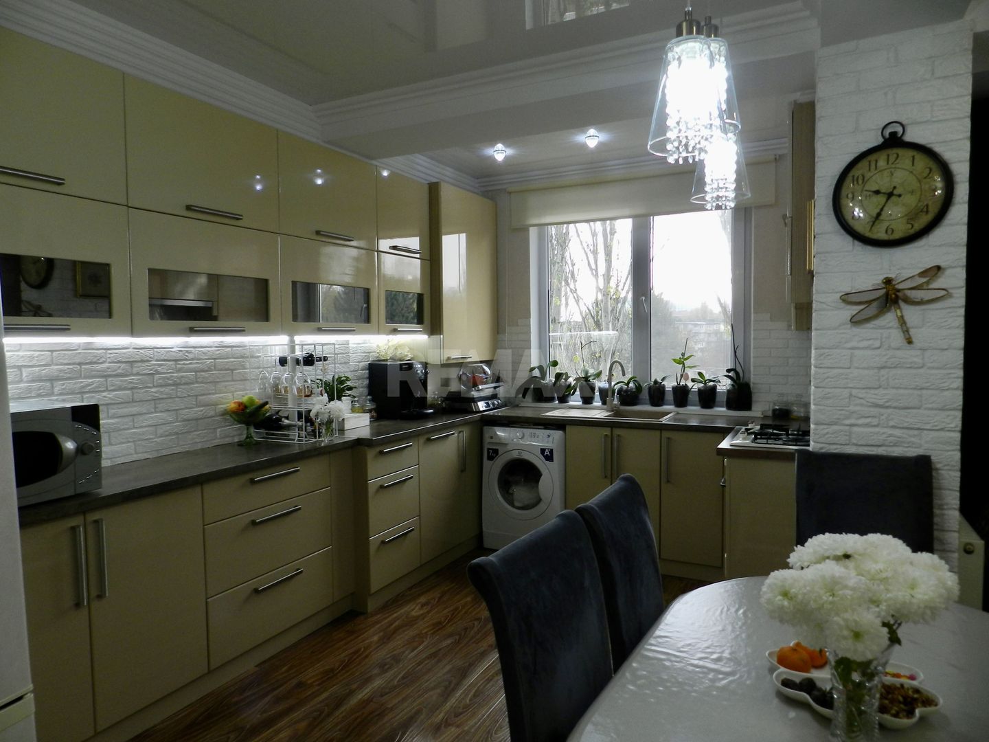 Apartament cu două dormitoare și living comasat cu bucătărie - Poză 14