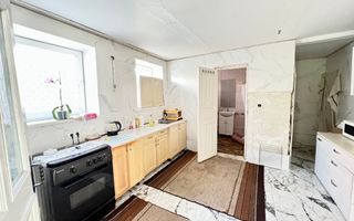 Casa în centrul or.Ialoveni - Poză 10