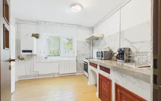 Oportunitate - 2 Apartamente 4 + 2 camere - Zona 13 Septembrie - Poză 19