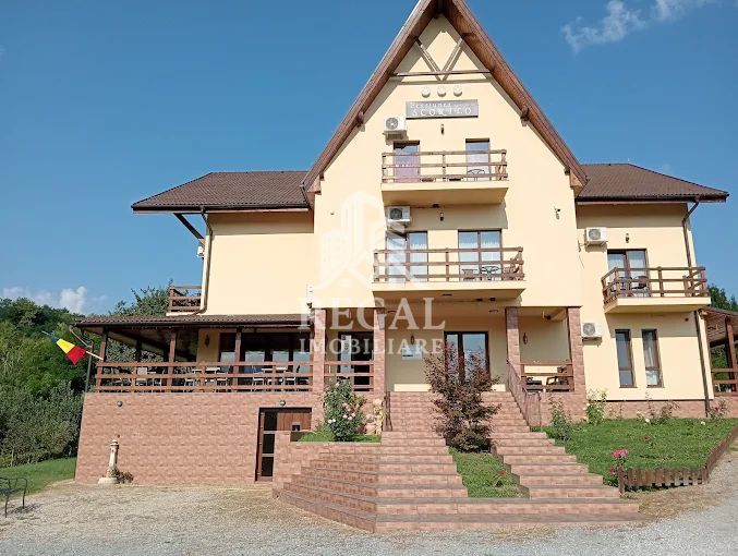 Pensiune de vânzare – proprietate complet funcțională - Poză 2