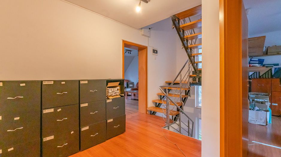 Casa individuala in Dambul Morii cu vedere spre Piatra Mare - Poză 9