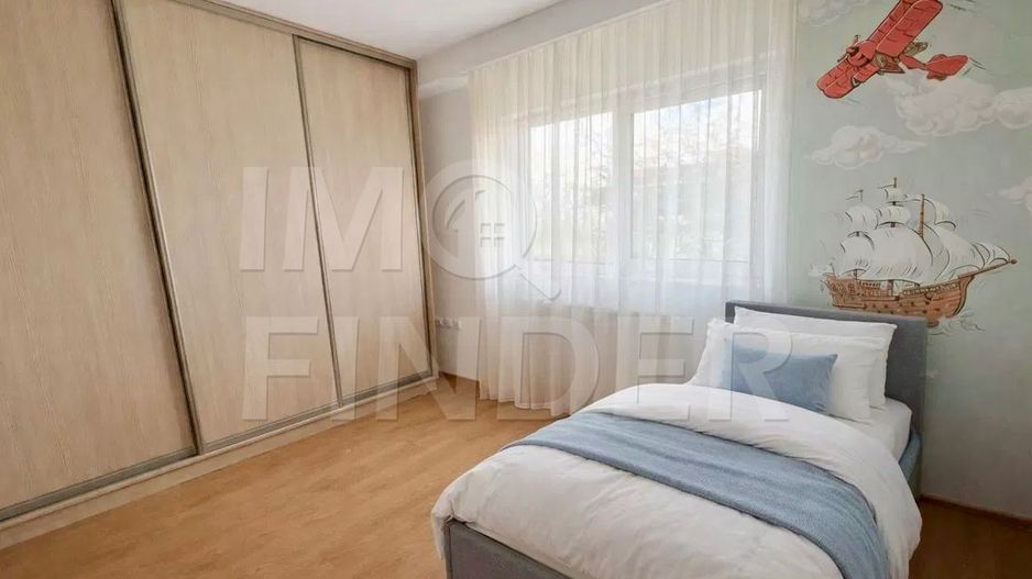 Apartament cu 3 camere în Zorilor strada Rapsodiei - Poză 4