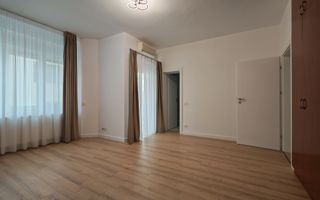 Vilă duplex Pipera, grădină, parcare - Poză 6