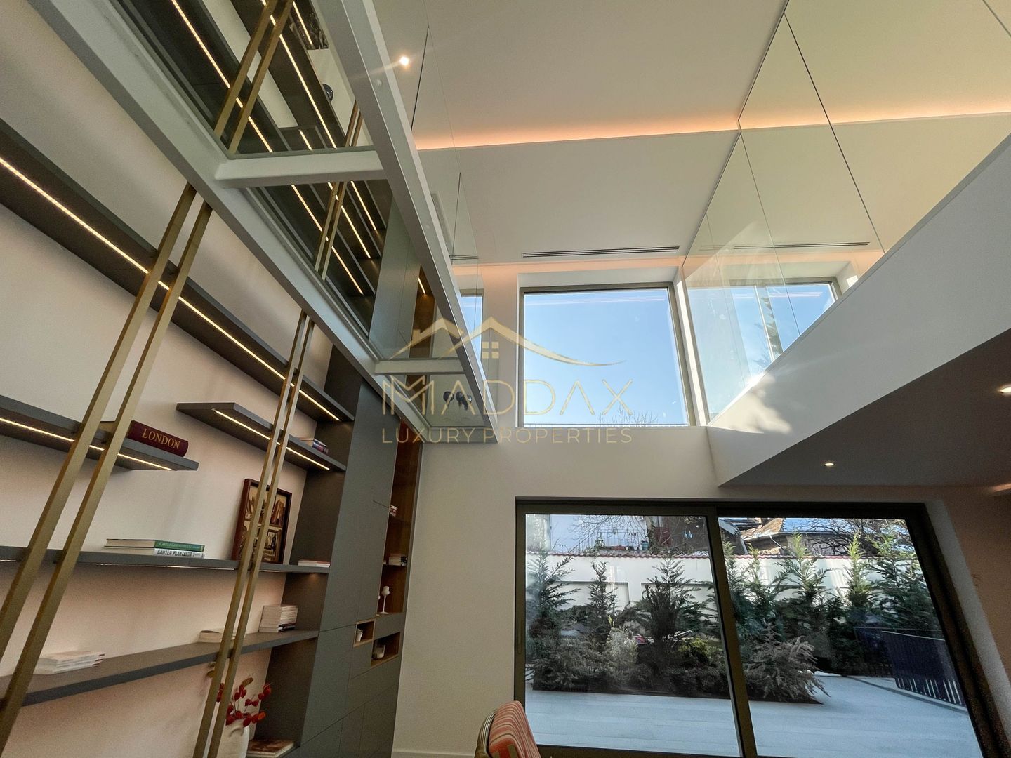 Masterpiece Villa // 940 sqm // 4 parking spaces // Domenii - Poză 8