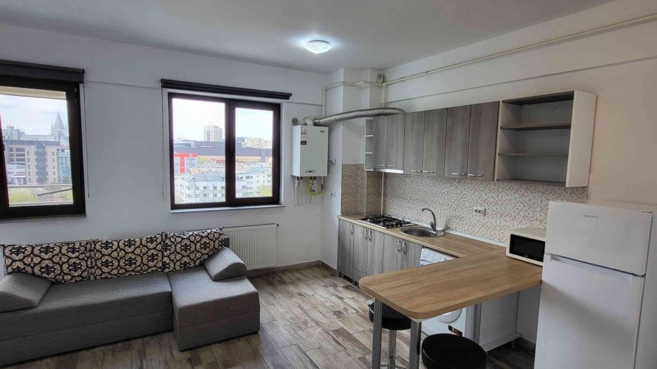 2 camere open space, 43mp-Centru Civic/Podu Ros/Palas - Poză 1