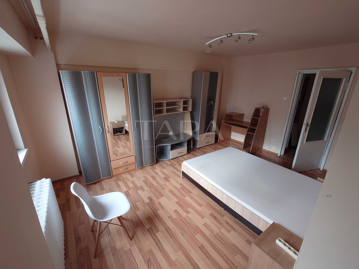 Apartament 2 camere, 52 mp utili, zona Intre Lacuri - Poză 1
