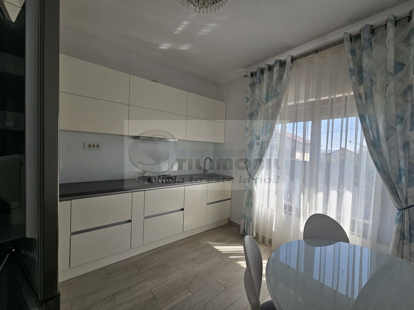 Vila plan parter - mobilata utilata - 5 drumuri - Valea Adanca - Poză 9