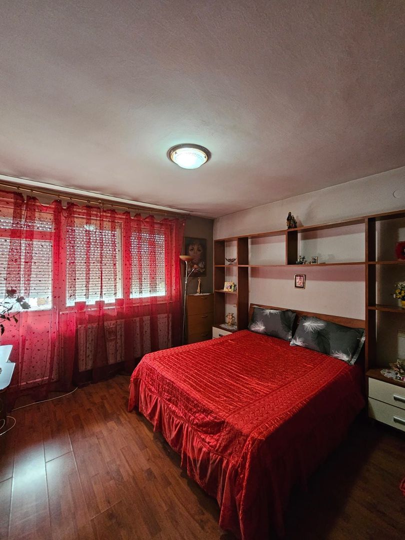 Casa- zona Spitalul nr 1 - Poză 9