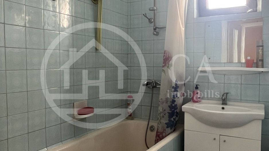 Apartament cu 3 camere de inchiriat in Centrul Civic Oradea - Poză 9