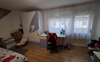 Casa 8 camere | 308mpu | 2 Apartamente | Selimbar - Poză 22