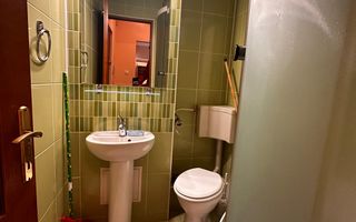 Apartament de 3 camere, 70mp,parcare, decomandat, Zona Kaufland - Poză 9
