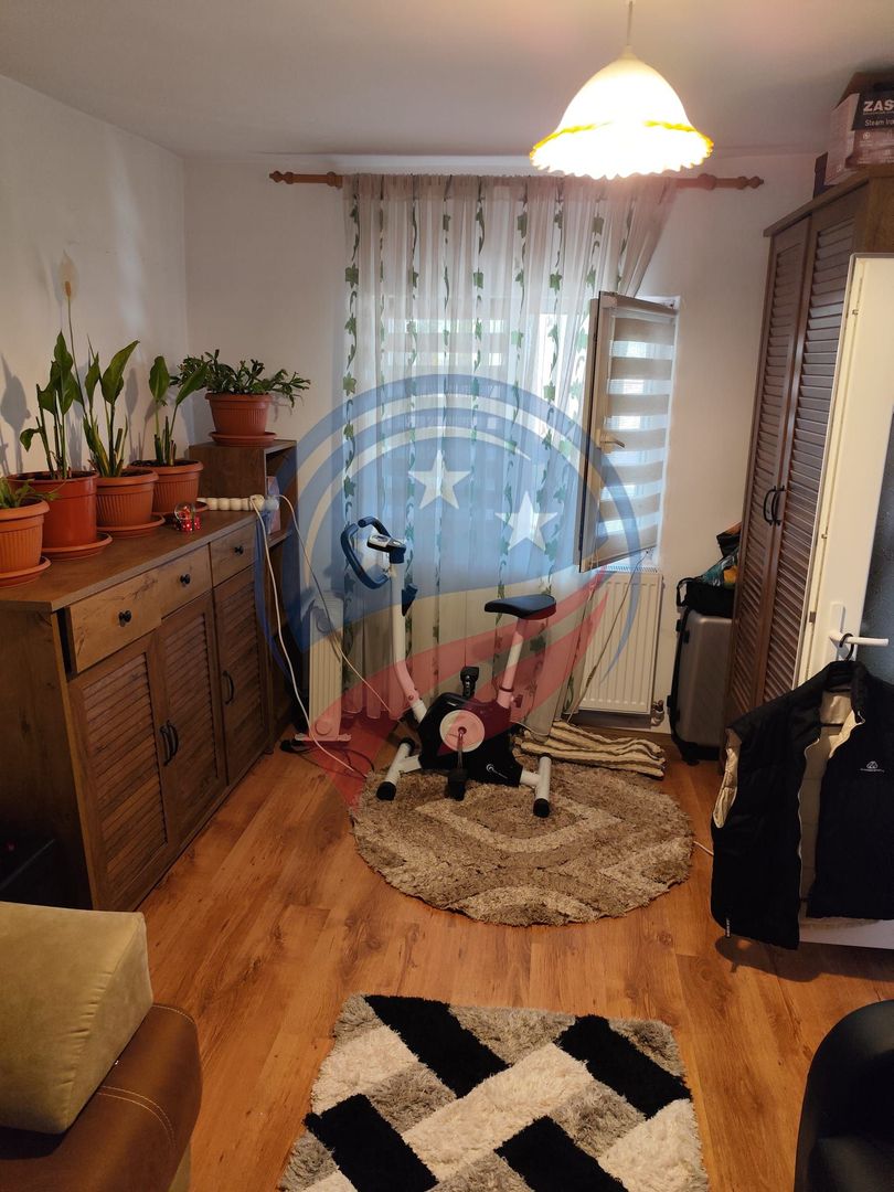 Casa cocheta la 30 minute de Craiova- Cornița Dolj - Poză 10