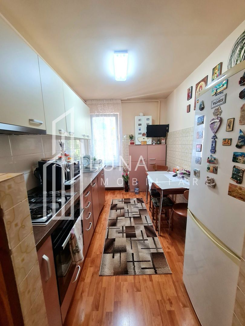 Apartament decomandat cu 3 camere de vânzare | Tudor - Poză 5