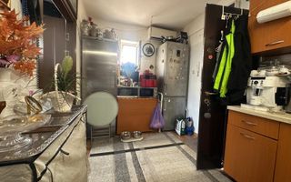 2 camere | etaj intermediar | boxa | zona excelenta | - Poză 6