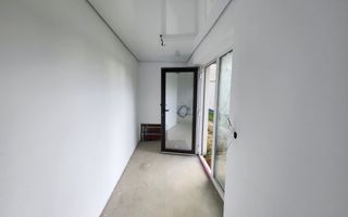 De vanzare apartament 3 camere, la vila, 130mp teren, Lac Chereteu - Poză 4